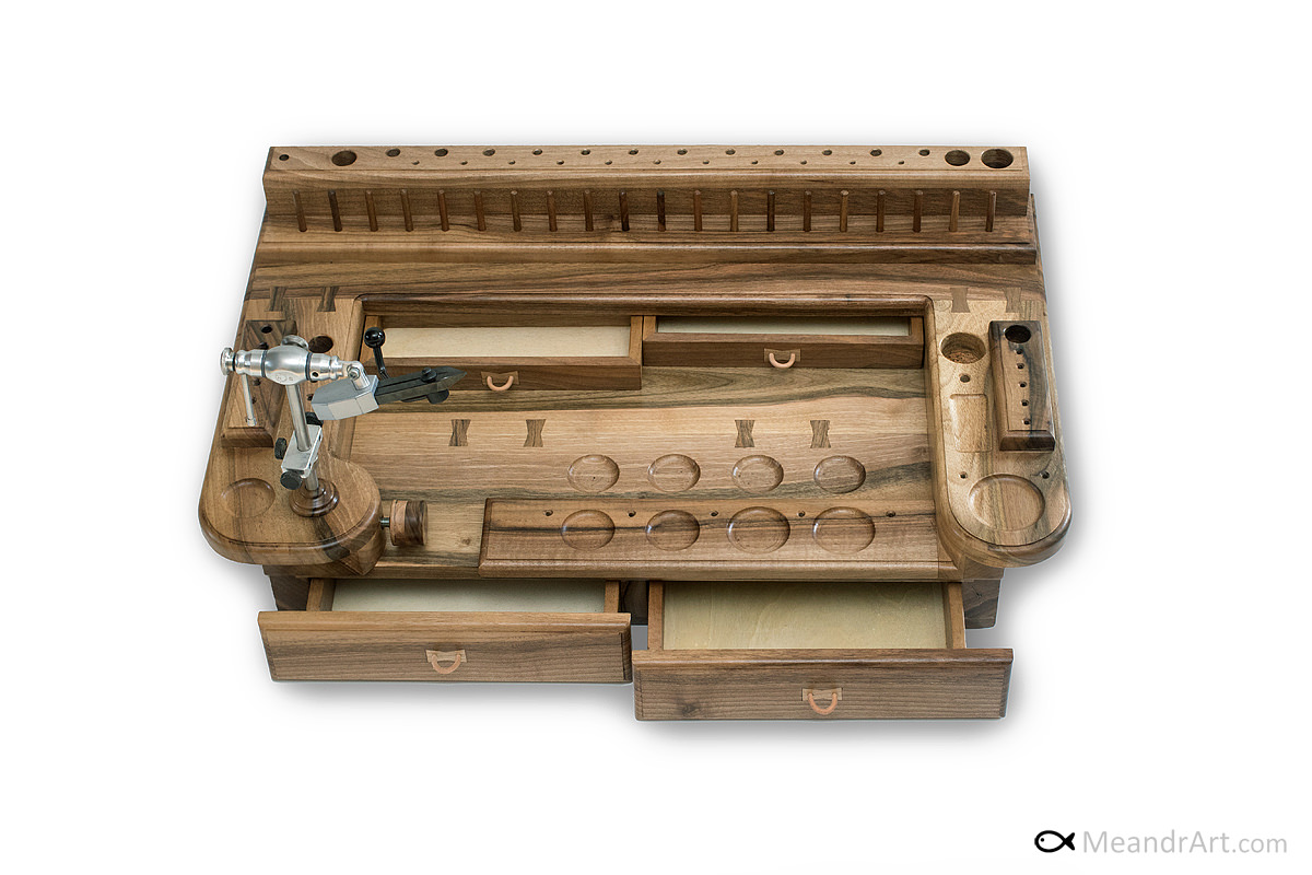 thumbnail interactive-video image 1 of Extra Large Fly Tying Station – Wooden Base, 400mm X 800mm, Includes Feathers & Body Tubing, Made In UK 1 of 4